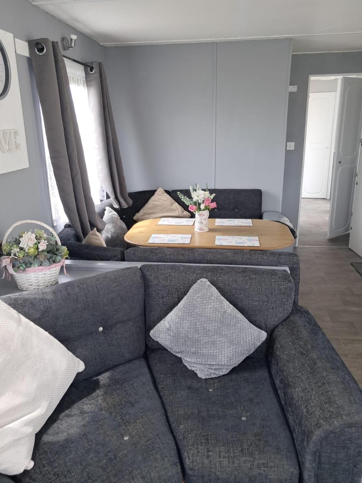 Golden Anchor 8b9 Holiday home
